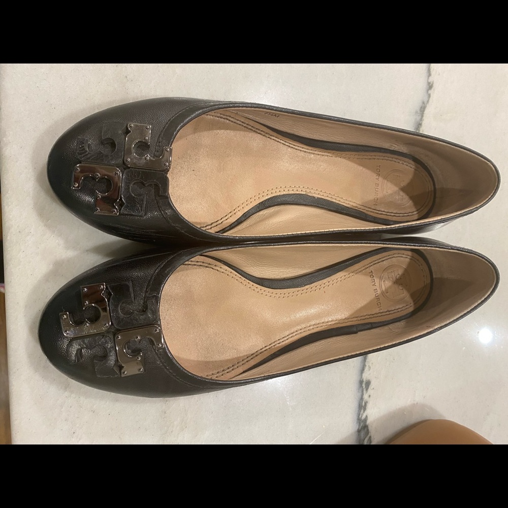 Black flats. Gently used size 7.5. Smoke free pet free home